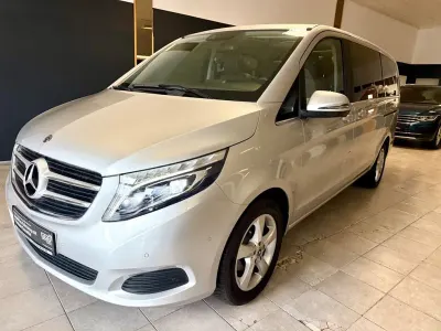 Gebraucht Mercedes V200 Avantgarde 163 PS (119 kW) 2019 Silber Van / Kleinbus