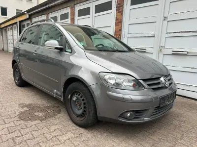 Gebraucht VW Golf Plus Cross United 102 PS (75 kW) 2008 Grau Limousine