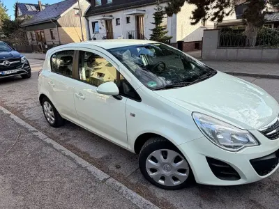 Usado Opel Corsa 69 CV (50 kW) 2012 Blanco Utilitario