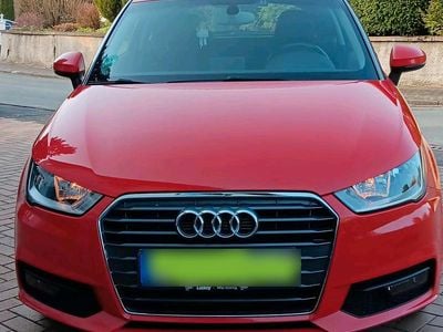 Gebraucht Audi A1 Sportback 95 PS (69 kW) 2015 Rot Kleinwagen