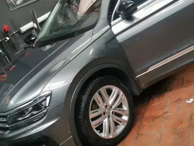 Gebraucht VW Tiguan Comfortline 190 PS (139 kW) 2019 Grau SUV