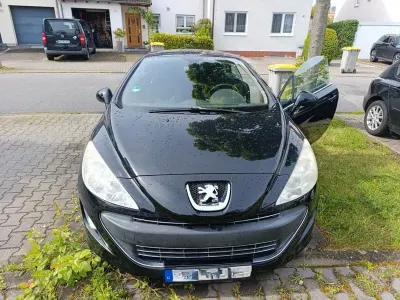 Gebraucht Peugeot 308 CC Premium 120 PS (88 kW) 2009 Schwarz Cabrio