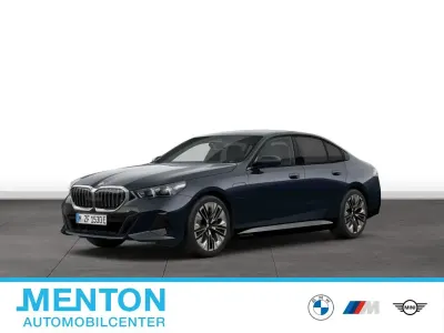 Gebraucht BMW 550e 489 PS (359 kW) 2025 Schwarz Limousine