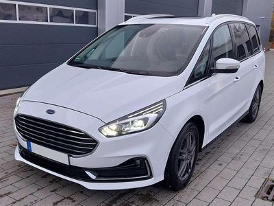 Weiß Gebraucht 2023 Ford Galaxy Titanium Van / Kleinbus | 41.519 €