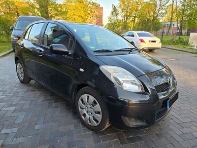 gebraucht Toyota Yaris 1,33-l-Dual-VVT-i Cool Klima