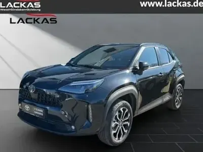 Neu Toyota Yaris Cross 130 PS (95 kW) 2025 Schwarz SUV