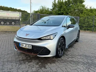 Gebraucht Cupra Born 169 kW (231 PS) 2025 Silber Kleinwagen