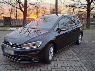 Gebraucht VW Golf VII United 116 PS (85 kW) 2020 Schwarz Kombi