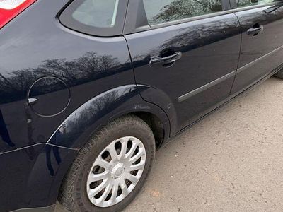 Gebraucht Ford Focus Ambiente 80 PS (58 kW) 2007 Blau Limousine