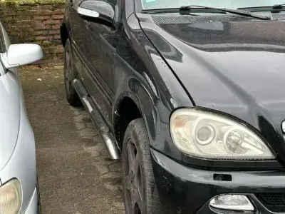 Gebraucht Mercedes ML270 163 PS (119 kW) 2004 SUV
