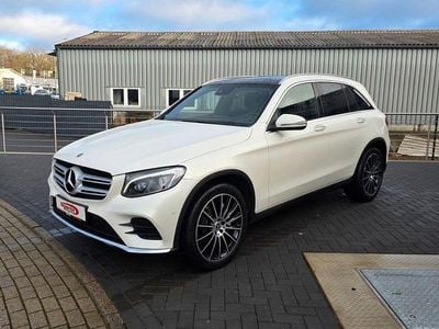 Weiß Gebraucht 2018 Mercedes GLC250 AMG SUV | 31.790 € (Fairer Preis)