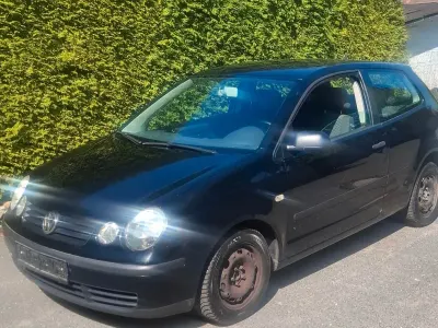 Brugt VW Polo Basis 64 HK (47 kW) 2003 Sort Sedan