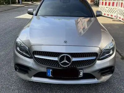 Używany Mercedes C300e AMG line 194 KM (142 kW) 2020 Szary Kombi