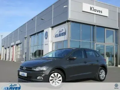 Usata VW Polo Comfortline 95 CV (69 kW) 2020 Grigio Utilitaria