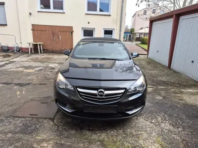 Gebraucht Opel Cascada Active 140 PS (102 kW) 2016 Schwarz Cabrio