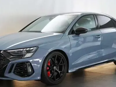 Gebraucht Audi RS3 Sport 400 PS (294 kW) 2022 Grau Limousine