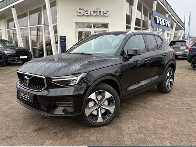 Neu Volvo XC40 Core 163 PS (119 kW) 2026 Schwarz SUV