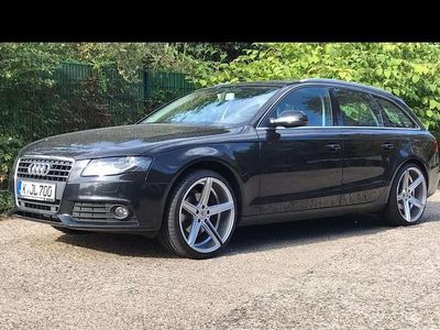 Schwarz Gebraucht 2009 Audi A4 Attraction Kombi | 4.000 € (Guter Preis)