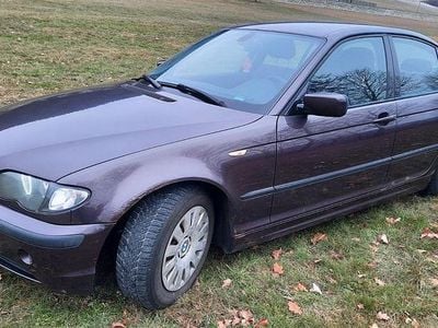 Violett Gebraucht 2001 BMW 320 Performance Limousine | 999 € (Superpreis)