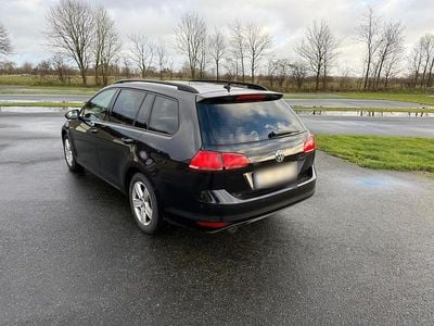 Gebraucht VW Golf VII Comfortline 110 PS (80 kW) 2015 Schwarz Kombi