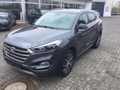 Gebraucht Hyundai Tucson Passion Plus 177 PS (130 kW) 2018 Grau SUV