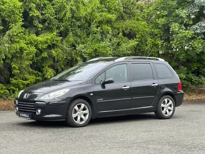 Gebraucht Peugeot 307 109 PS (80 kW) 2007 Obsidien mit schutzlack Kombi
