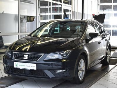 gebraucht Seat Leon ST 1.6TDI Style DSG*AHK*Leder*Cockpit Digit