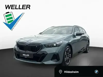 Gebraucht BMW i5 M Sport 289 kW (394 PS) 2025 Grün Limousine