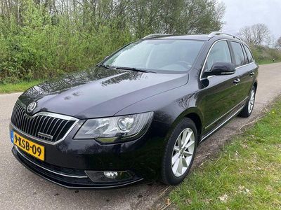 Usata Skoda Superb Business Line 105 CV (77 kW) 2013 Station wagon