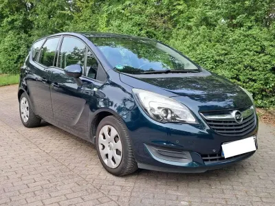 Używany Opel Meriva Edition 120 KM (88 kW) 2014 Zielony Minivan