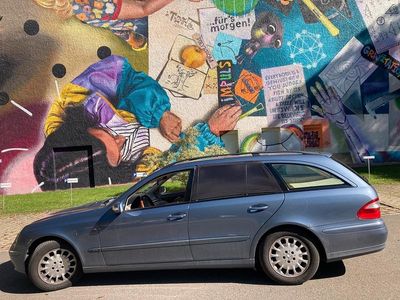 Mercedes E220