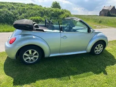 Gebraucht VW New Beetle Cabriolet 75 PS (55 kW) 2006 Silber Cabrio