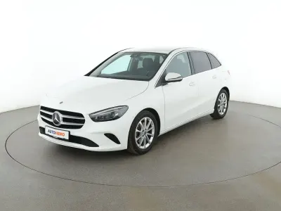 Gebraucht Mercedes B200 Progressive 163 PS (119 kW) 2022 Weiß Kleinwagen
