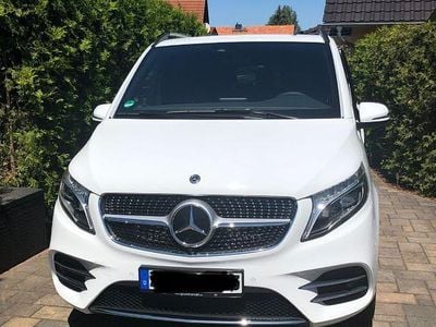 Begagnad Mercedes V300 Avantgarde Edition 241 HK (177 kW) 2019 Vit Minibuss