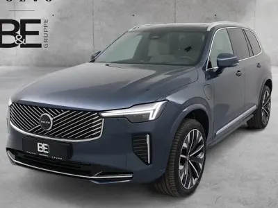 Neu Volvo XC90 Plus 455 PS (334 kW) 2026 Blau SUV