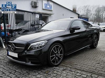 Gebraucht Mercedes C300 AMG line 258 PS (189 kW) 2018 Schwarz