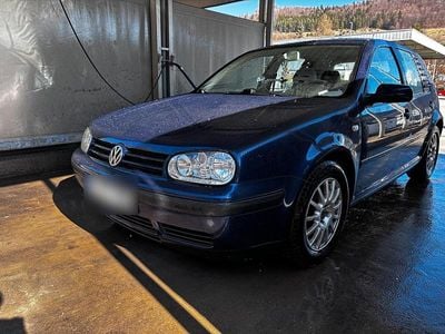 Gebraucht VW Golf IV 75 PS (55 kW) 2002 Blau Kleinwagen