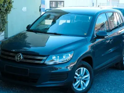 Gebraucht VW Tiguan LOUNGE 125 PS (91 kW) 2015 Gold SUV