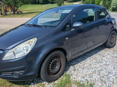 Gebraucht Opel Corsa Edition 80 PS (58 kW) 2009 Blau Kleinwagen