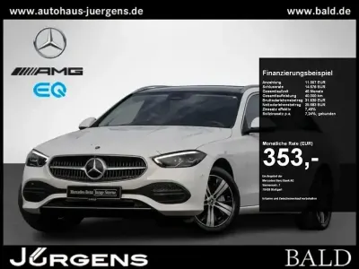 Gebraucht Mercedes C300 204 PS (150 kW) 2022 Weiss unilack polarweiss Kombi