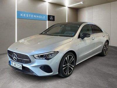 Gebraucht Mercedes CLA200 Night 200 PS (147 kW) 2026 Silber Limousine