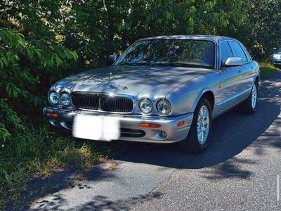 Gebraucht Jaguar XJ8 237 PS (174 kW) 2002 Silber Limousine