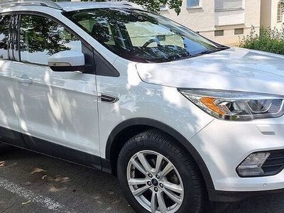gebraucht Ford Kuga Business Edition viele Extras
