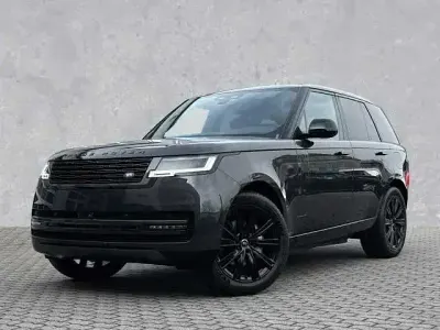 Używany Land Rover Range Rover HSE 460 KM (338 kW) 2026 Szary SUV