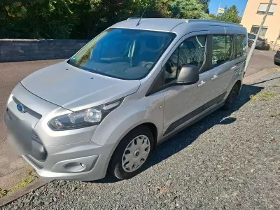 Gebraucht Ford Tourneo Connect 95 PS (69 kW) 2015 Silber Van / Kleinbus