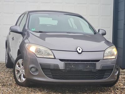 Gebraucht Renault Mégane Expression 101 PS (74 kW) 2009 Grau Limousine
