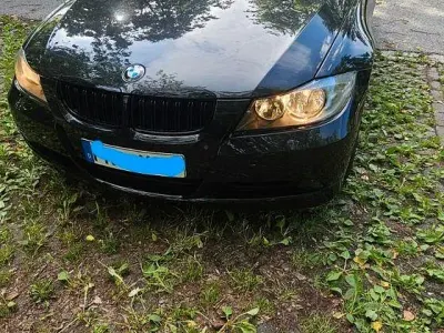 Gebraucht BMW 320 150 PS (110 kW) 2007 Schwarz Limousine