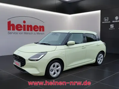 Usata Suzuki Swift Comfort 83 CV (61 kW) 2025 Giallo Berlina