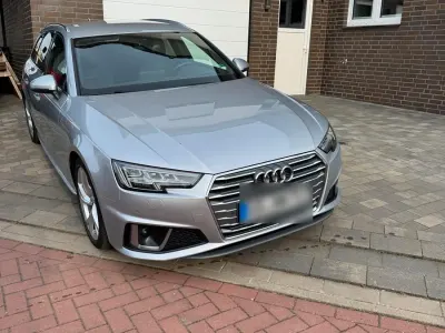 Gebraucht Audi A4 150 PS (110 kW) 2019 Grau Kombi