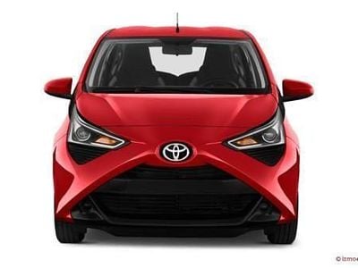 Gebraucht Toyota Aygo Team 72 PS (52 kW) 2021 Weiß Kleinwagen